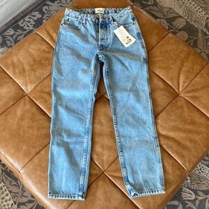 NWT Sezane Brut Sexy Jeans in color Bleach SZ 28